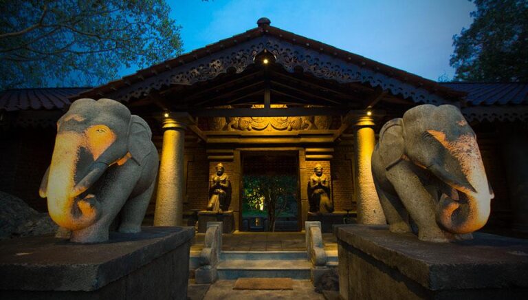 FOREST ROCK GARDEN RESORT